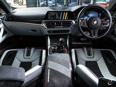 2022 BMW M4 COUPE photo 3