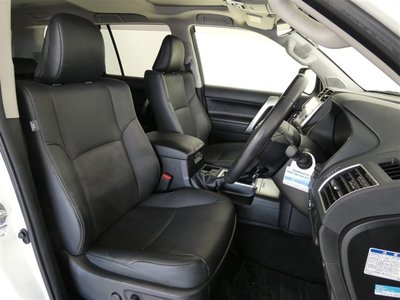2023 Toyota LAND CRUISER PRADO — фото 20