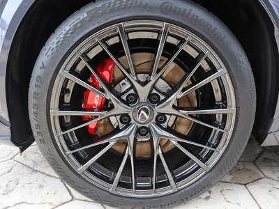 2025 Lexus LBX thumbnail 41