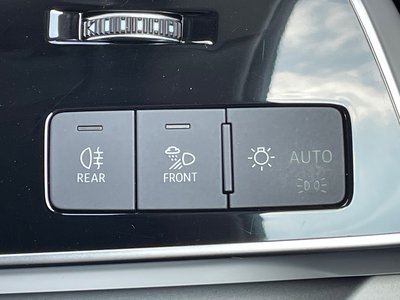 2020 AUDI Q8 thumbnail 36