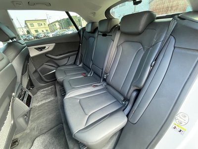 2020 AUDI Q8 thumbnail 48