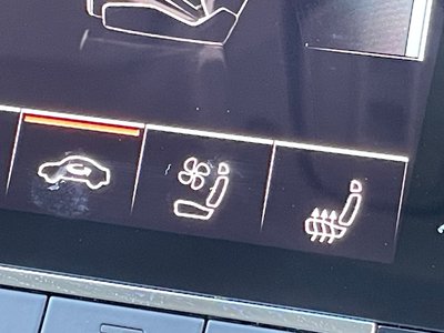 2020 AUDI Q8 photo 16