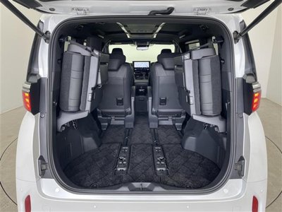 صورة مصغرة 24 لـ 2024 Toyota ALPHARD