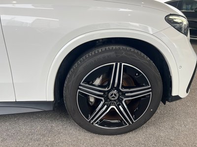 2025 Mercedes-BENZ GLC — миниатюра 3