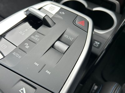 2024 BMW X2 thumbnail 57