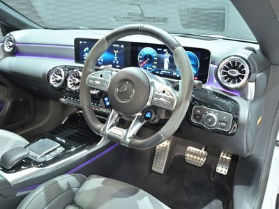 2020 Mercedes-BENZ CLA AMG — фото 2