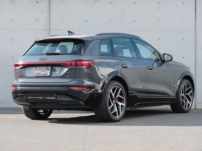 2025 AUDI SQ6 E-TRON — фото 19