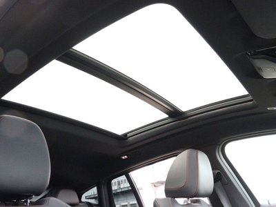 2023 BMW X4 thumbnail 30