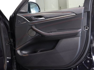 2023 BMW X4 thumbnail 50