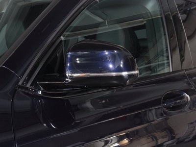2023 BMW X4 photo 7