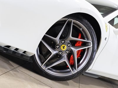 صورة 16 لـ 2023 Ferrari F8 SPIDER