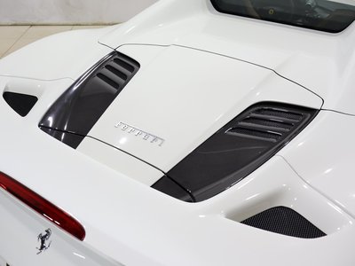صورة 10 لـ 2023 Ferrari F8 SPIDER