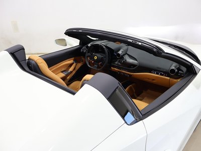 صورة 3 لـ 2023 Ferrari F8 SPIDER