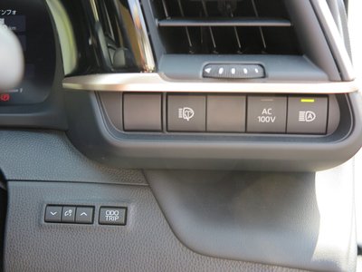 صورة 31 لـ 2024 Toyota CROWN SPORT