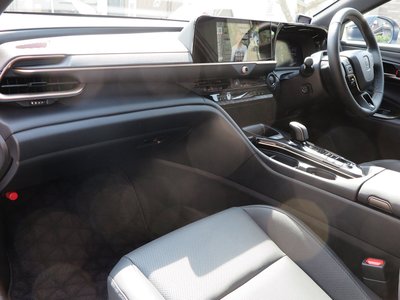 صورة 43 لـ 2024 Toyota CROWN SPORT