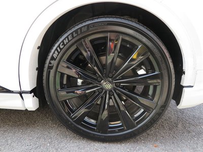 صورة 7 لـ 2024 Toyota CROWN SPORT