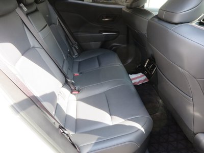 صورة 35 لـ 2024 Toyota CROWN SPORT