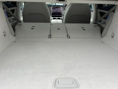 2026 Mercedes-BENZ EQE photo 15