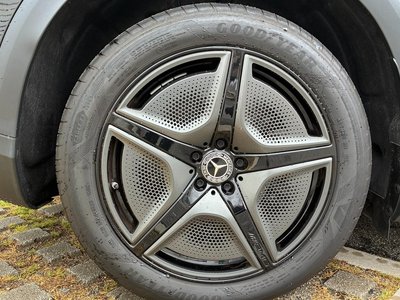 2026 Mercedes-BENZ EQE photo 7