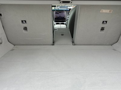 2026 Mercedes-BENZ EQE photo 16