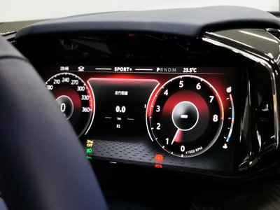 صورة مصغرة 12 لـ 2025 Aston Martin VANTAGE