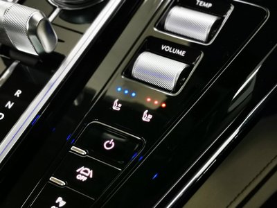 صورة مصغرة 15 لـ 2025 Aston Martin VANTAGE