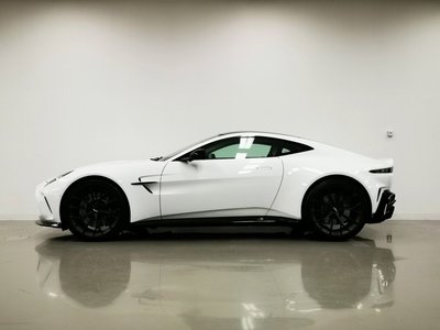 صورة مصغرة 25 لـ 2025 Aston Martin VANTAGE