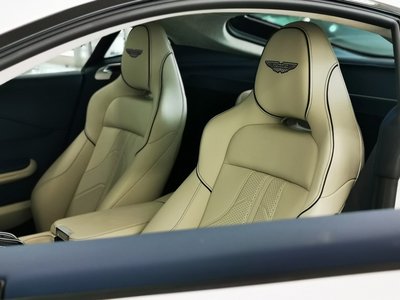 صورة مصغرة 16 لـ 2025 Aston Martin VANTAGE