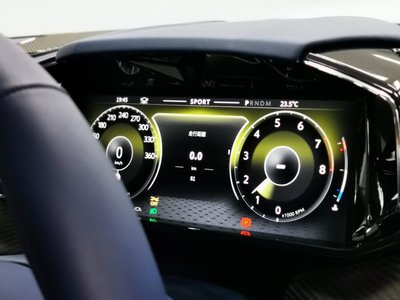 صورة مصغرة 11 لـ 2025 Aston Martin VANTAGE