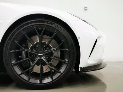 صورة مصغرة 5 لـ 2025 Aston Martin VANTAGE