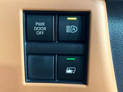 صورة 52 لـ 2024 Toyota VELLFIRE