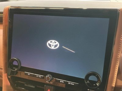 صورة 69 لـ 2024 Toyota VELLFIRE