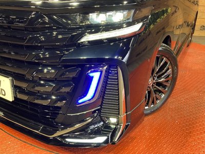 صورة 12 لـ 2024 Toyota VELLFIRE