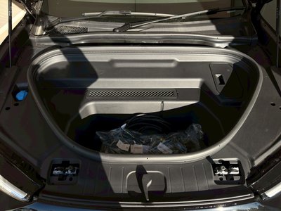 صورة 10 لـ 2025 AUDI Q6 E-TRON