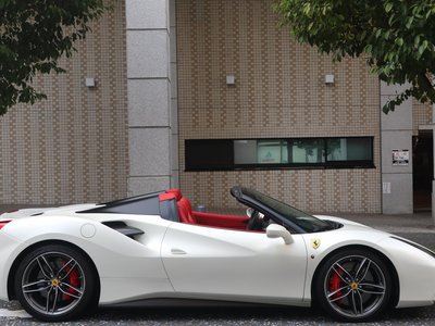 2018 Ferrari 488 SPIDER — миниатюра 7