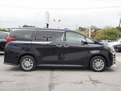 2023 Toyota ALPHARD 照片 9
