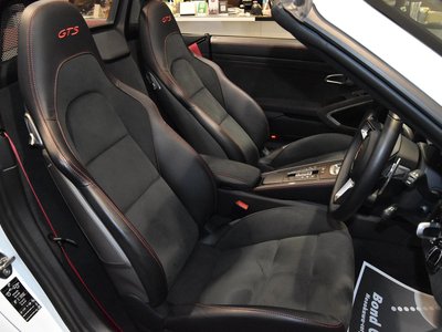 2022 Porsche 718 thumbnail 29