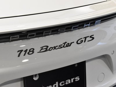 2022 Porsche 718 thumbnail 17