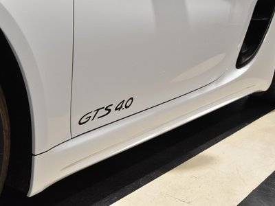 2022 Porsche 718 photo 14