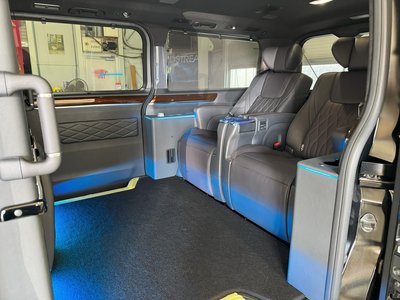 2024 Toyota GRAND ACE photo 11