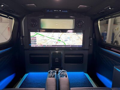 2024 Toyota GRAND ACE photo 15