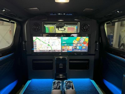 2024 Toyota GRAND ACE photo 18