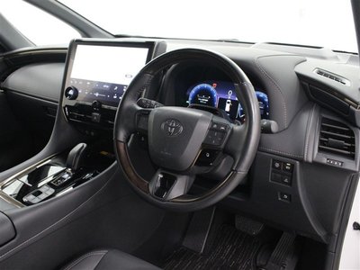 2023 Toyota ALPHARD — фото 14