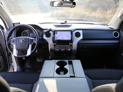2016 Toyota TUNDRA 照片 39