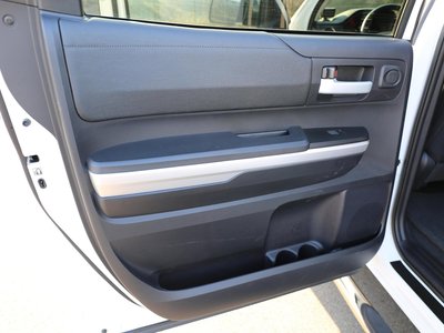 2016 Toyota TUNDRA 照片 44
