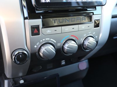 2016 Toyota TUNDRA 照片 33
