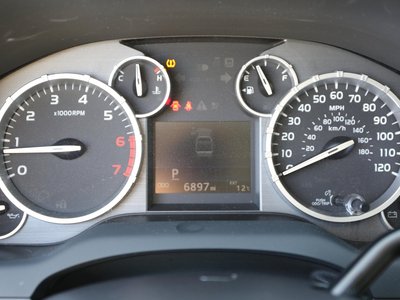 2016 Toyota TUNDRA 照片 30