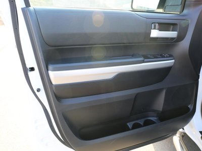 2016 Toyota TUNDRA 照片 28