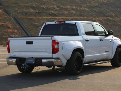 2016 Toyota TUNDRA 照片 16