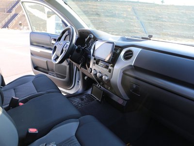 2016 Toyota TUNDRA 照片 45